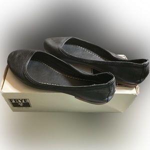 Carson Ballet Frye flats US women’s size 8.5